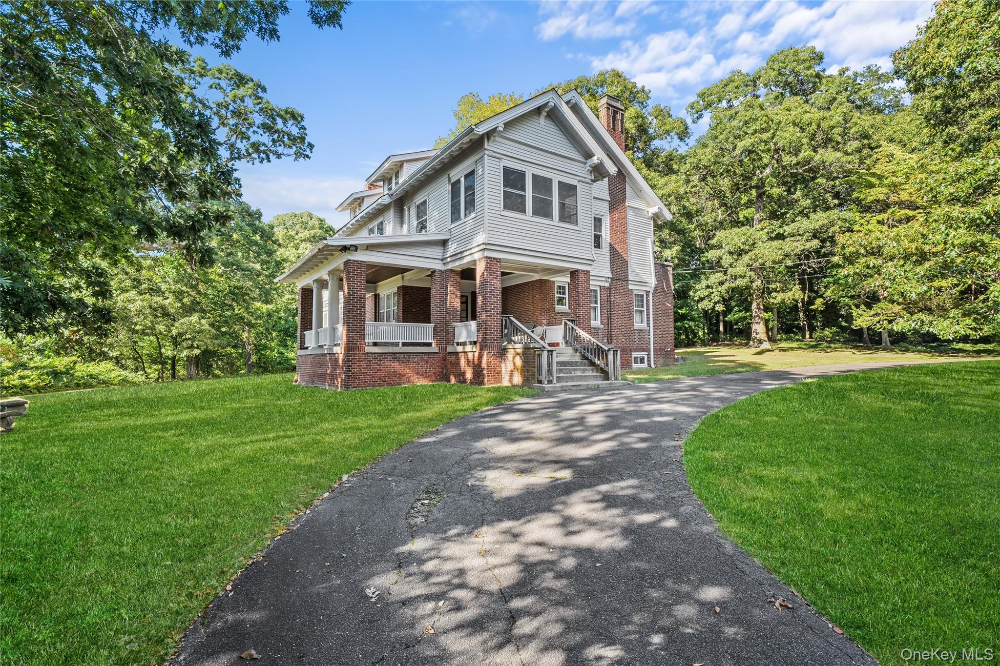 24 Valley Road
