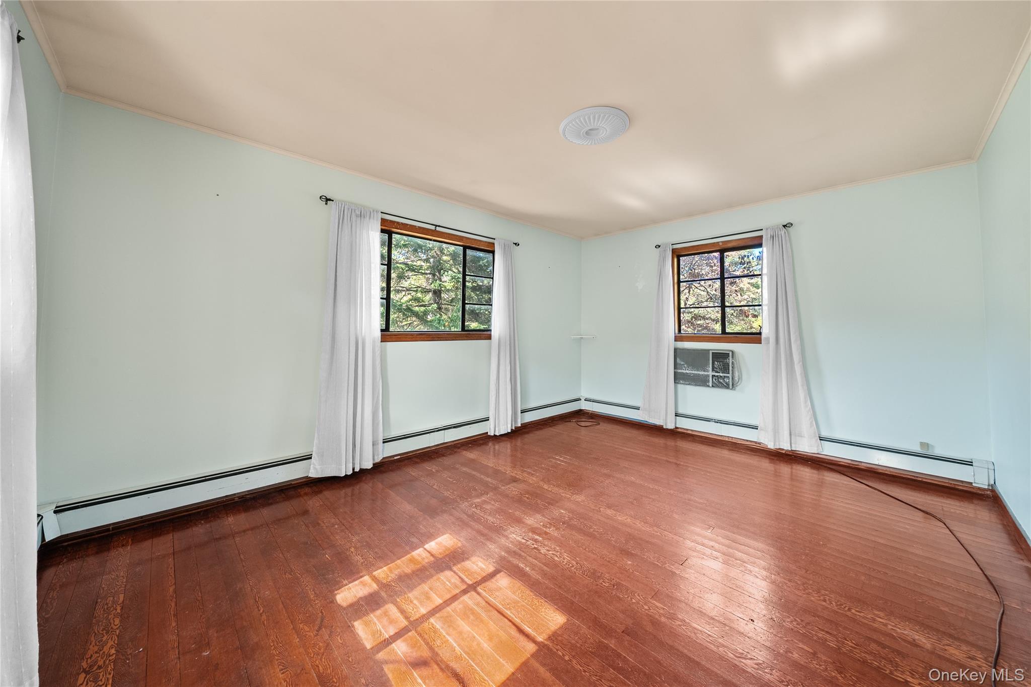 14 Whitestone Road
