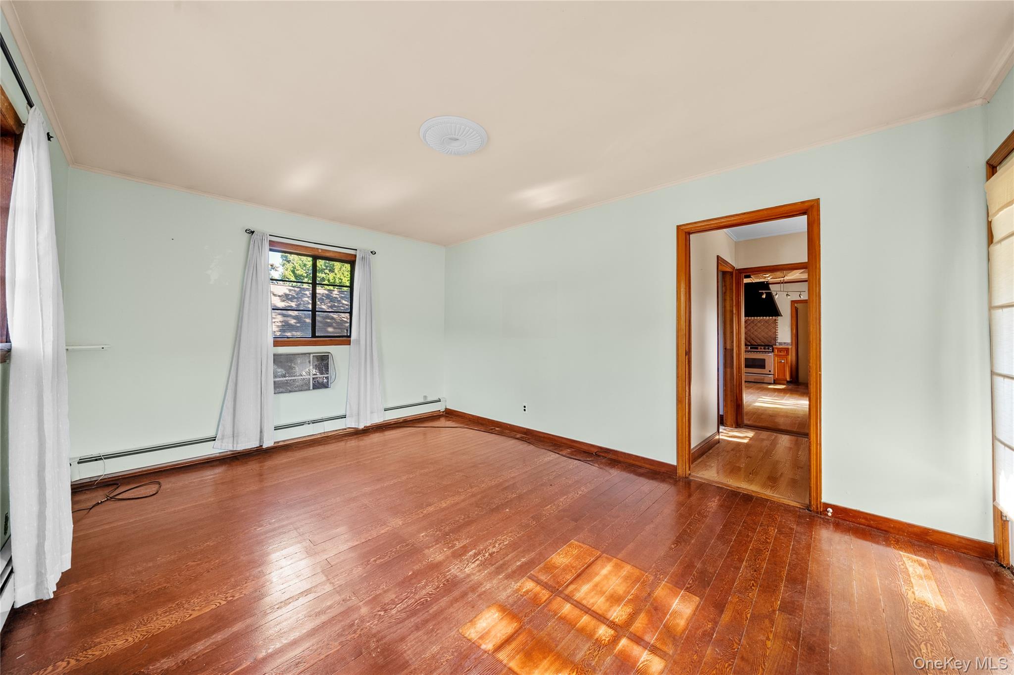 14 Whitestone Road