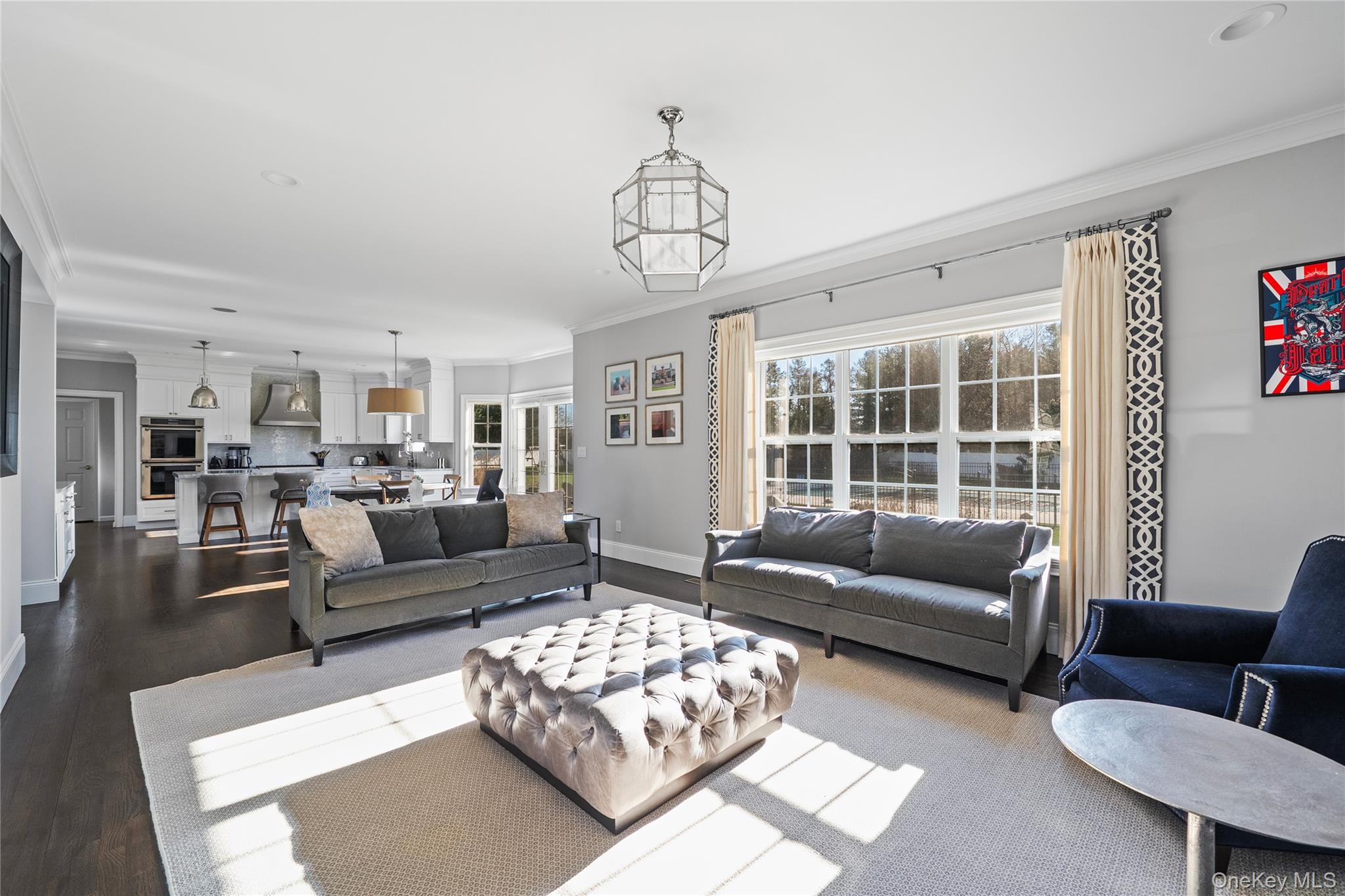 2 Holly Court