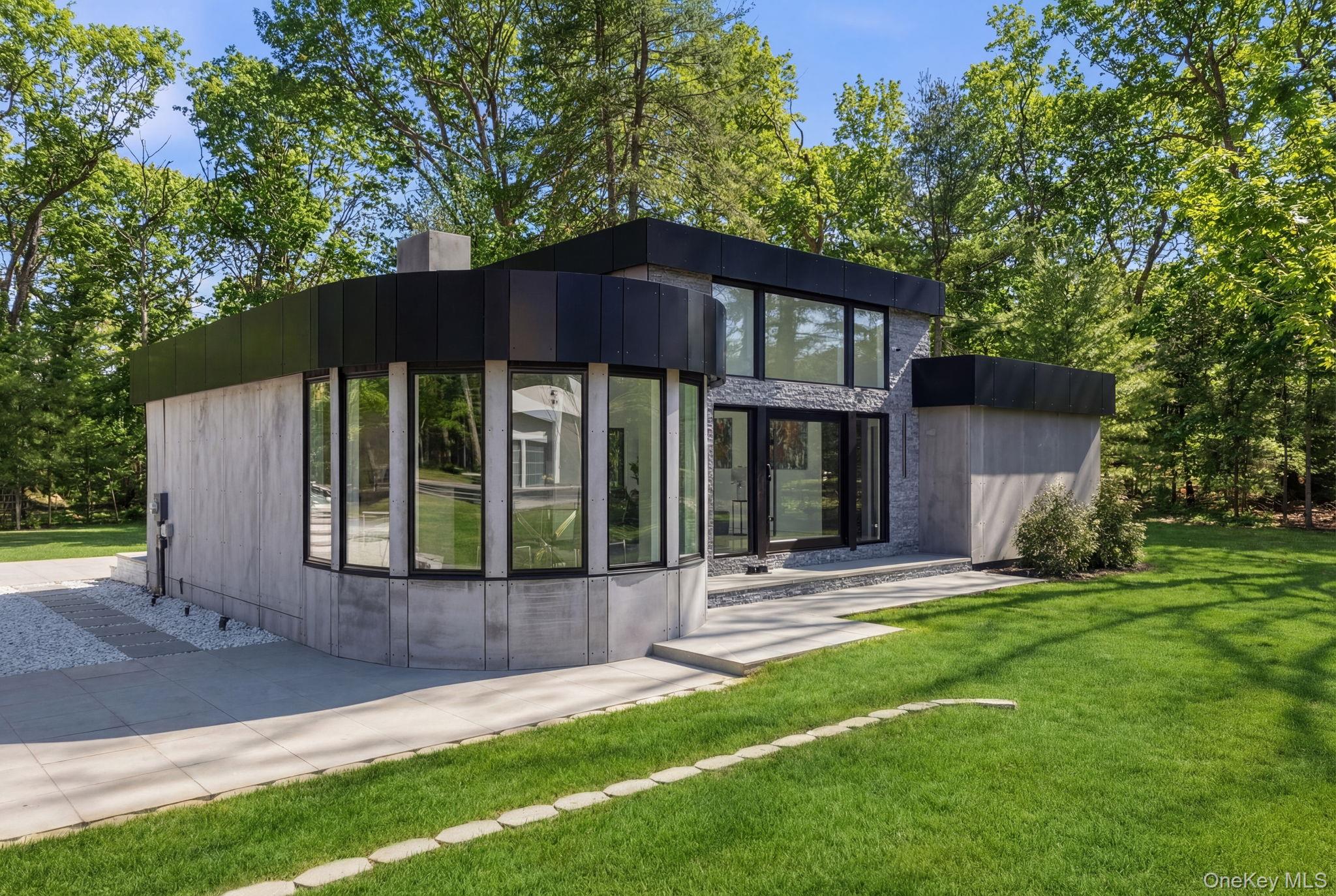 31 Chestnut Hill Drive