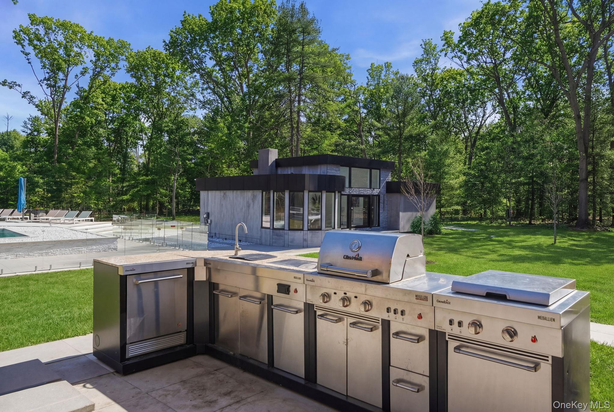 31 Chestnut Hill Drive