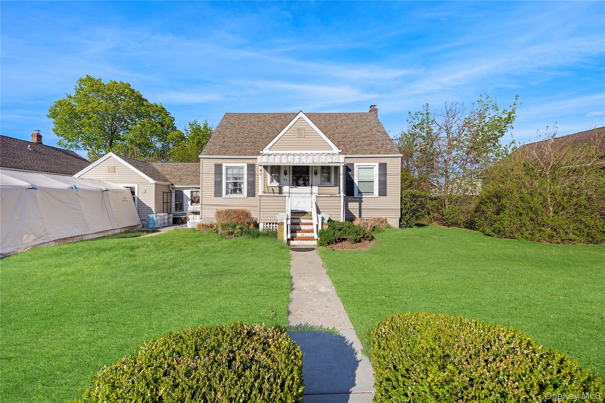 29 Lamport Avenue