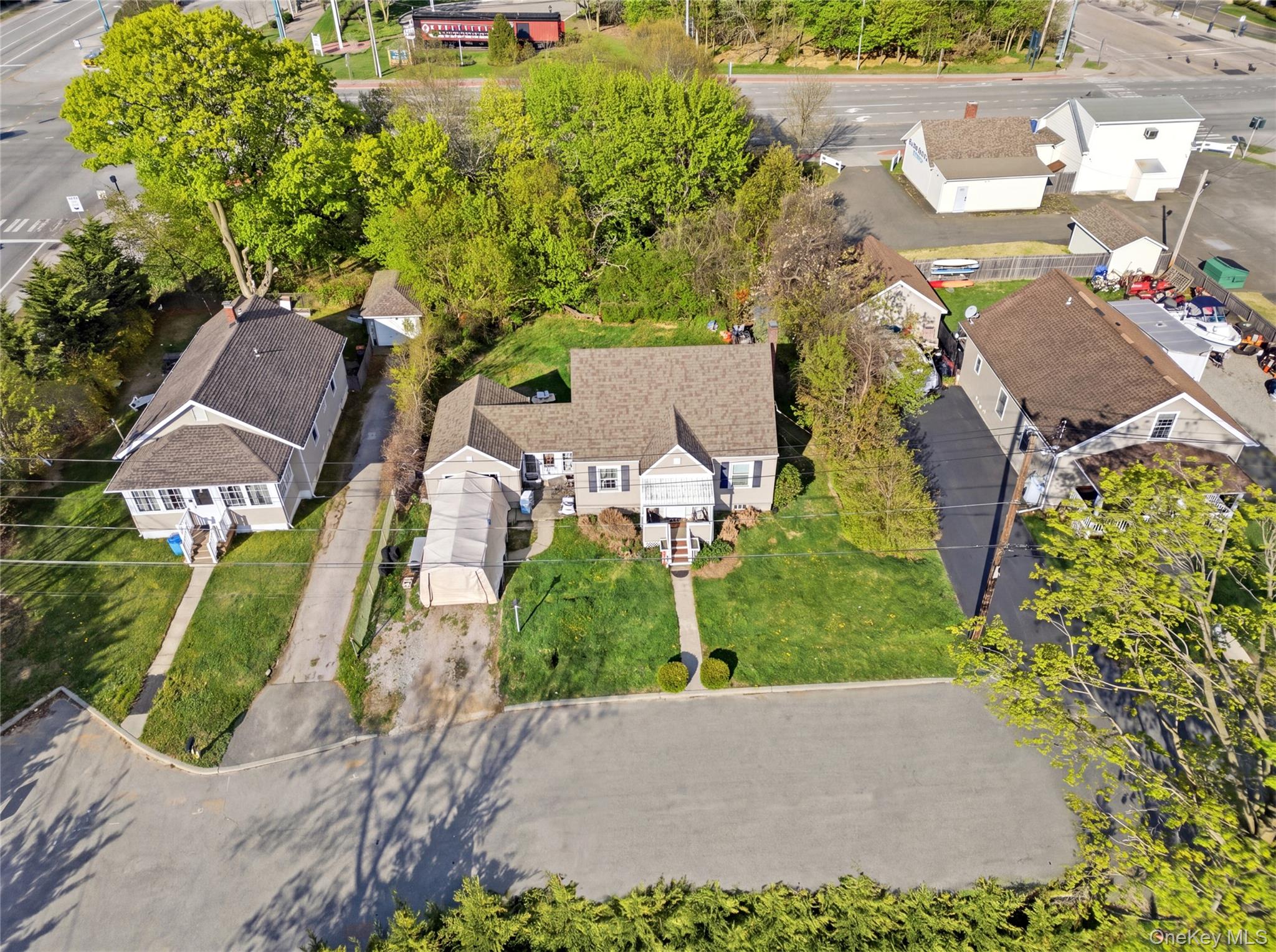 29 Lamport Avenue