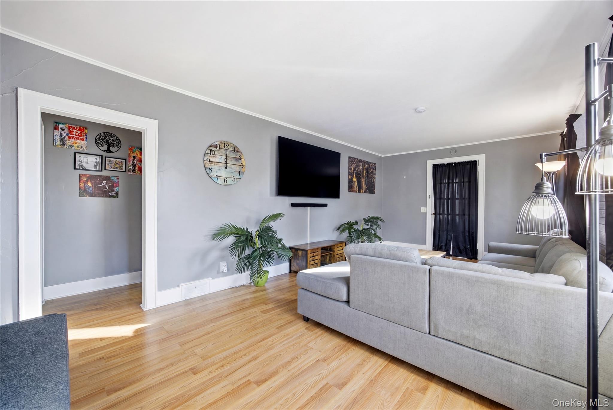 25 Lamport Avenue