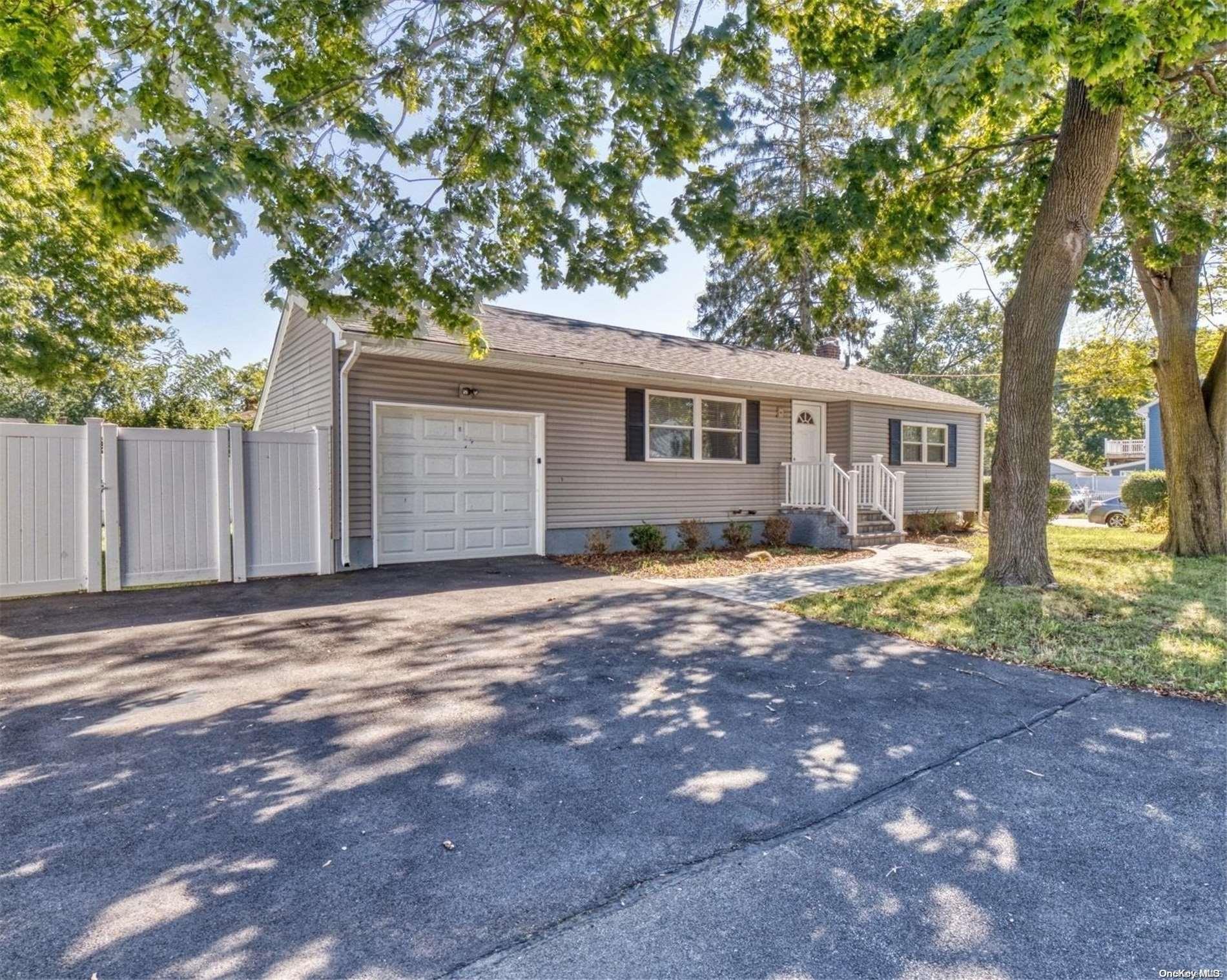 77 Andrews Avenue