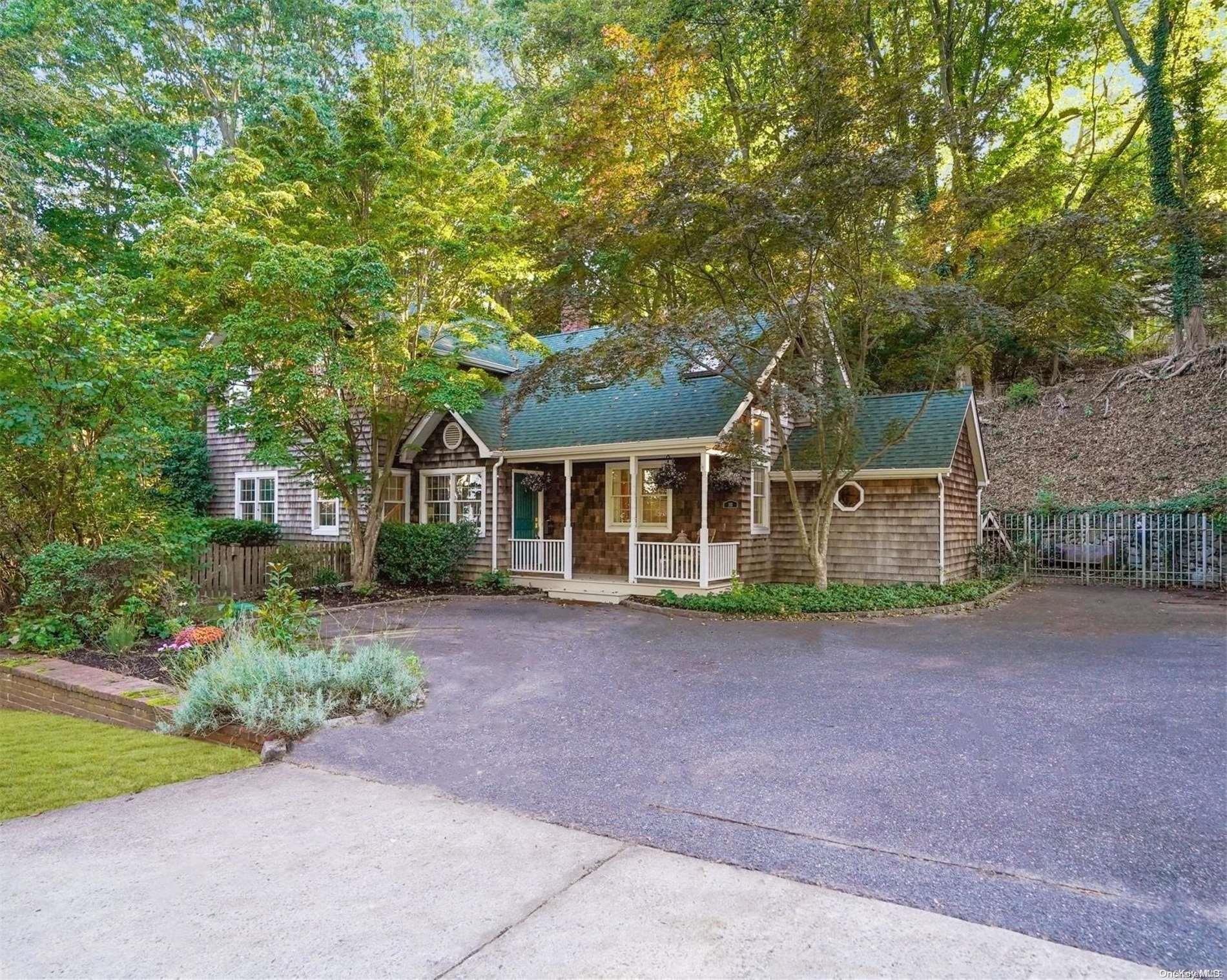 111 Barnum Avenue