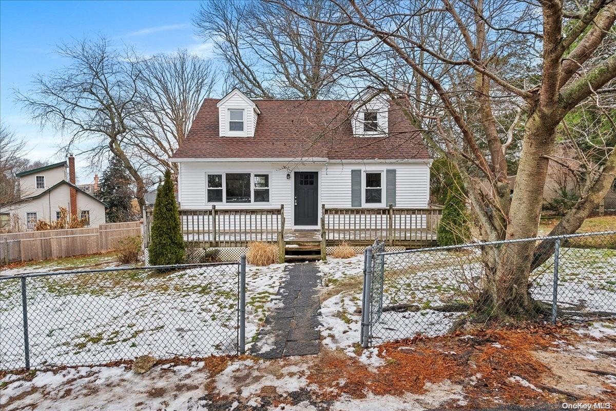 19 Uranus Road