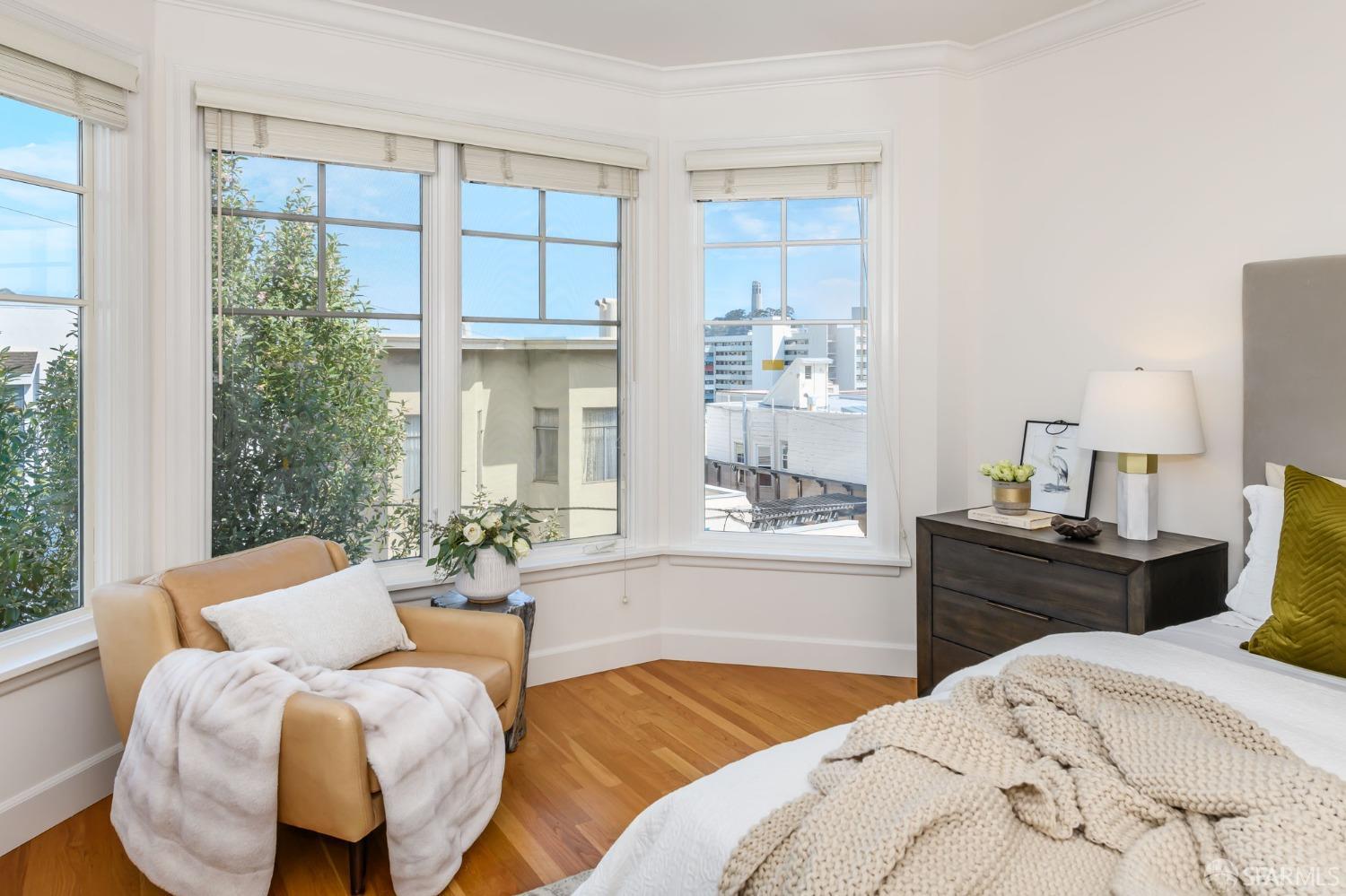 939 Jackson Street Unit: 301