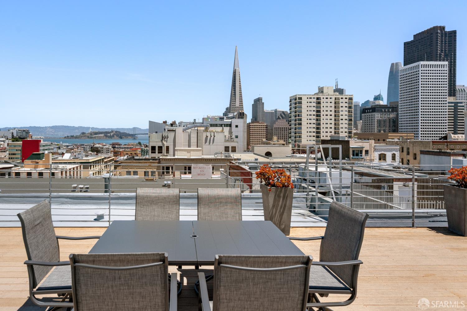 939 N Jackson Street # 103
