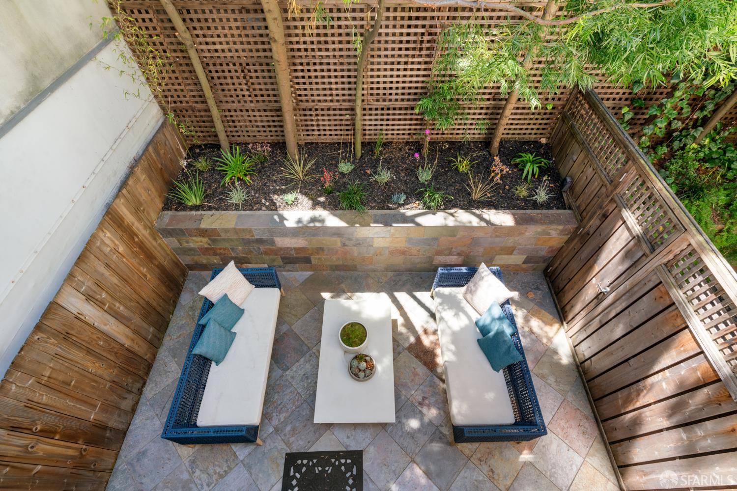 939 N Jackson Street # 103