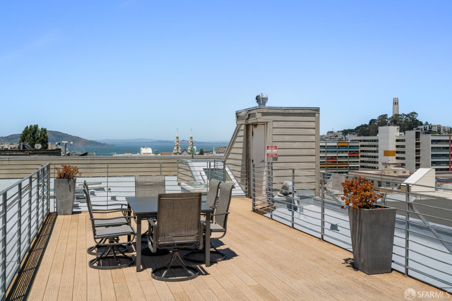 939 N Jackson Street # 103
