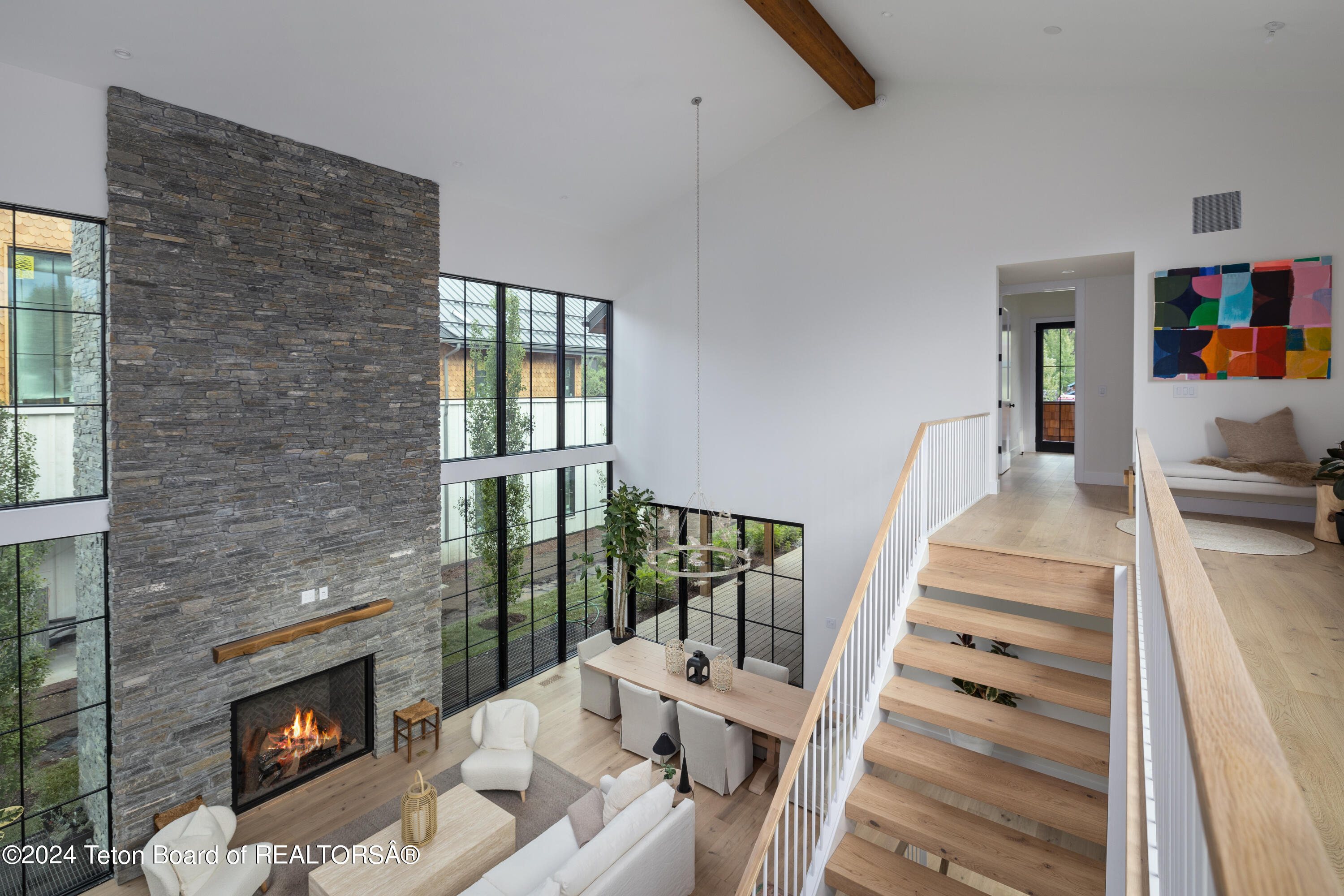 500 E SIMPSON Avenue