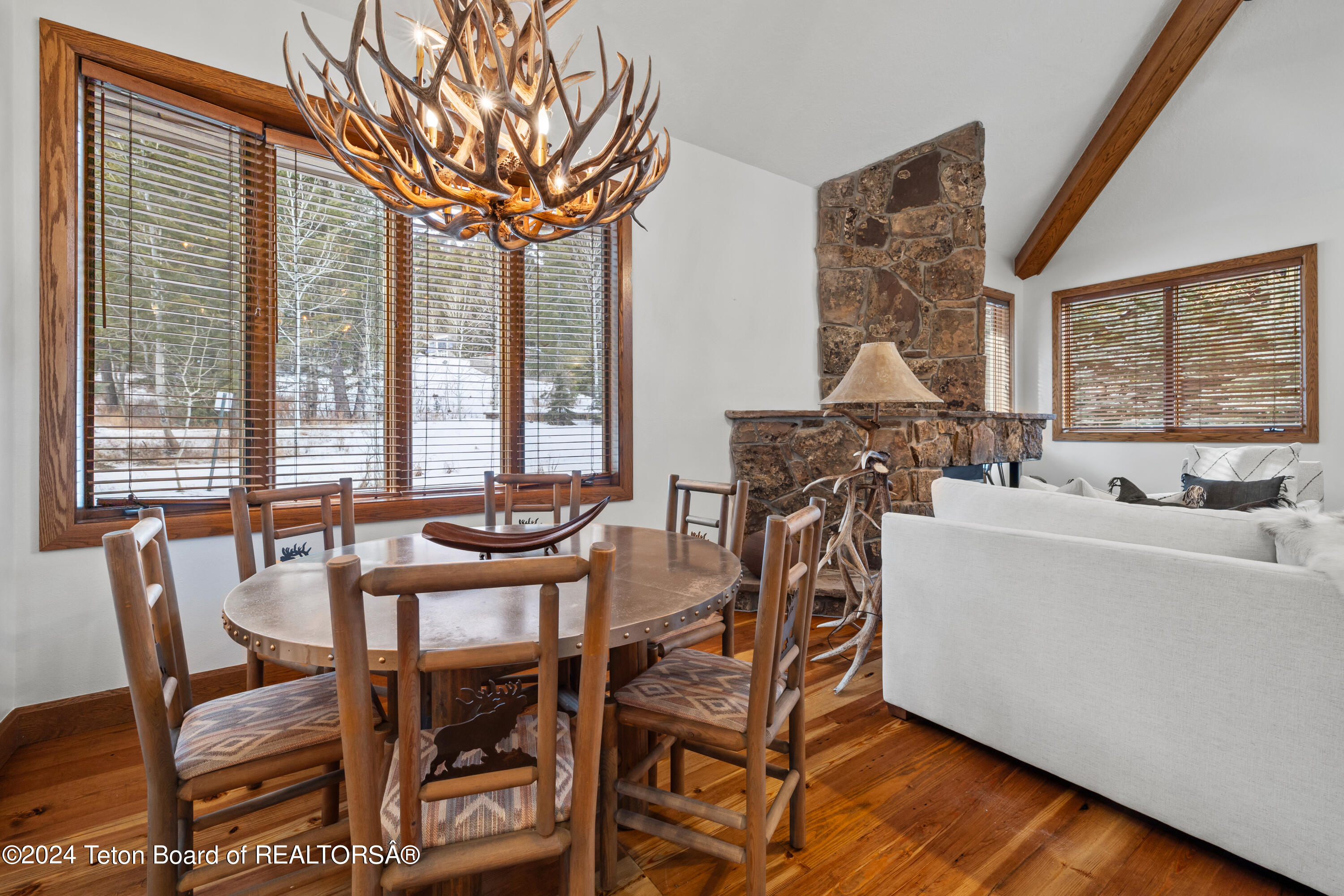 3527 W MCCOLLISTER Drive 4