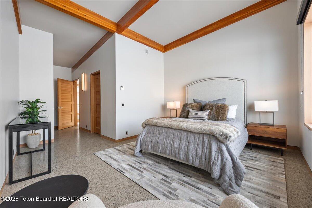 130 STINNETT Drive
