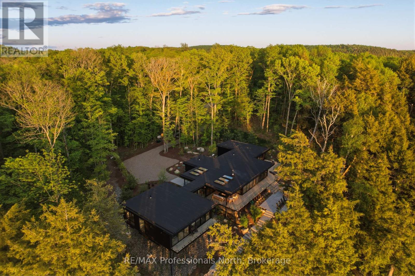 1801 BURLYWOOD TRAIL