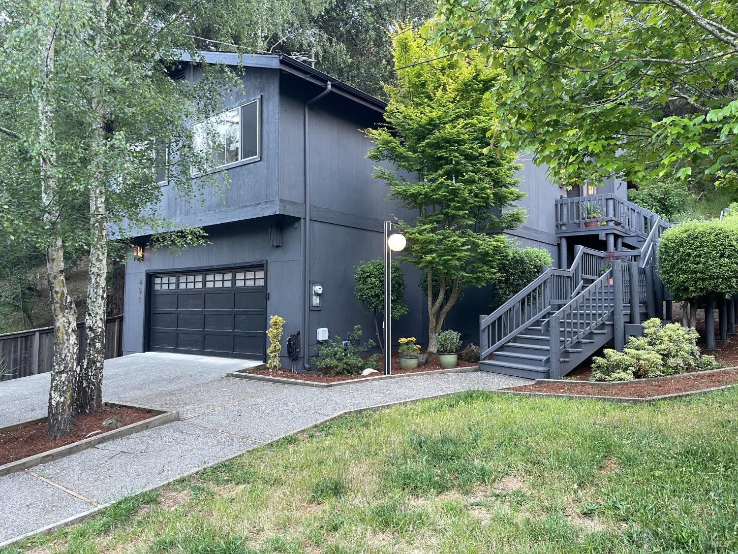 401 Sausalito St