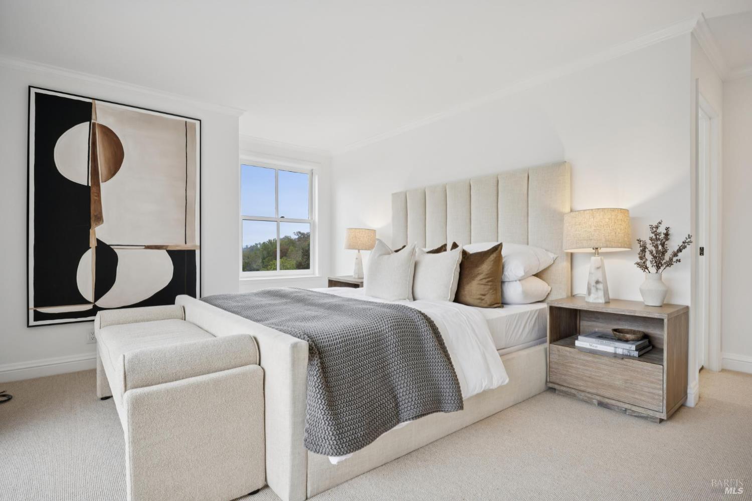 16 Dutch Valley Lane