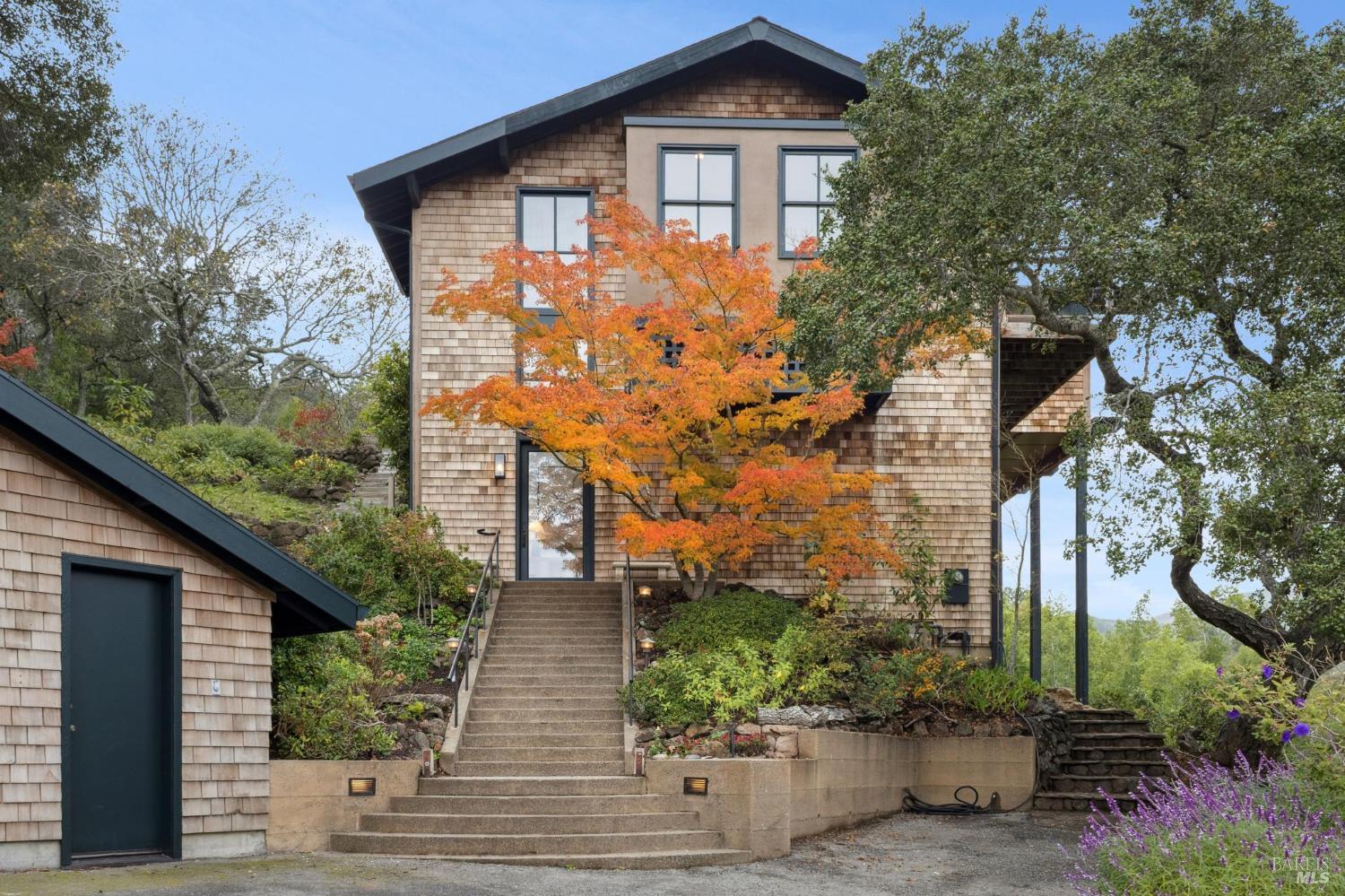 16 Dutch Valley Lane