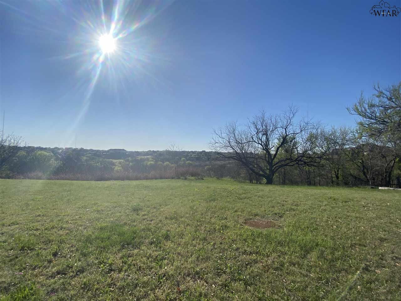 4515 WOODCREST CIRCLE