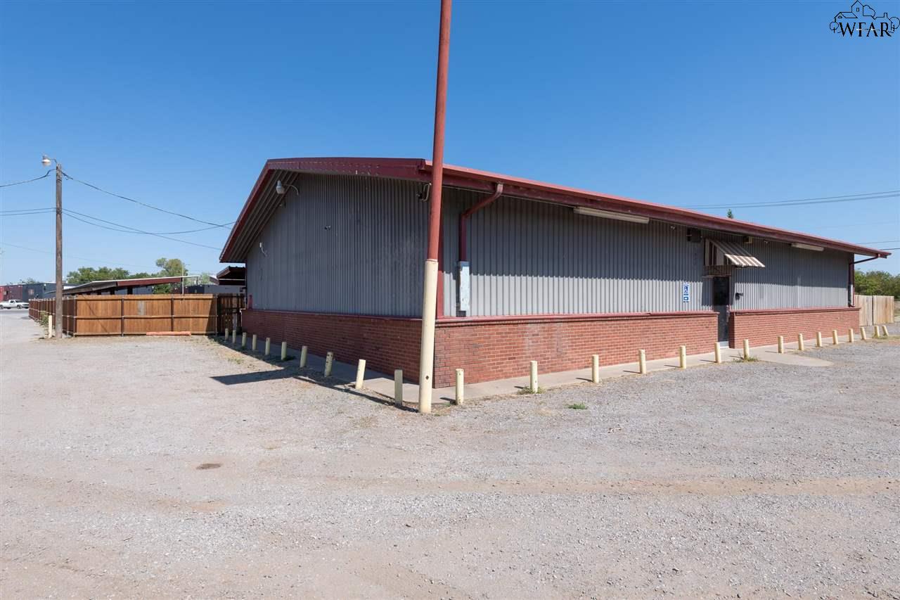 1402 IOWA PARK ROAD