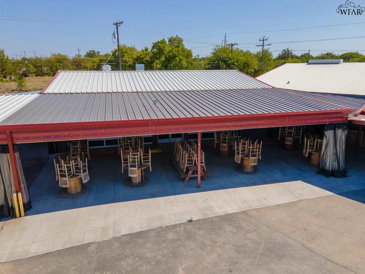 1402 IOWA PARK ROAD