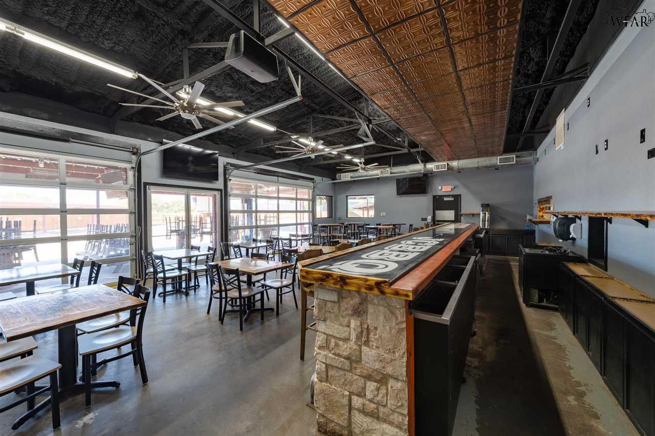 1402 IOWA PARK ROAD