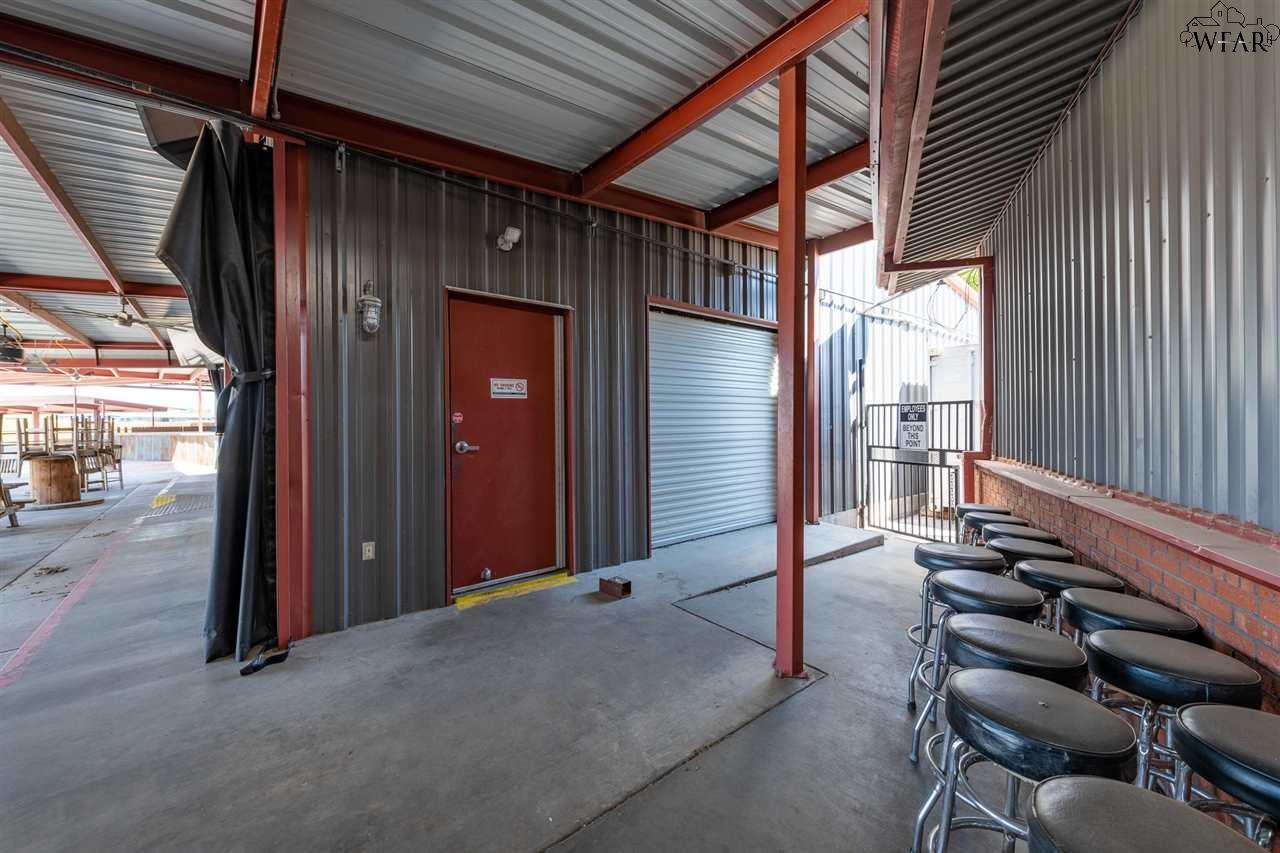 1402 IOWA PARK ROAD