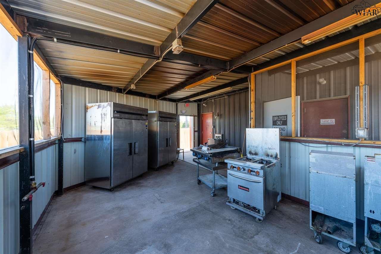 1402 IOWA PARK ROAD