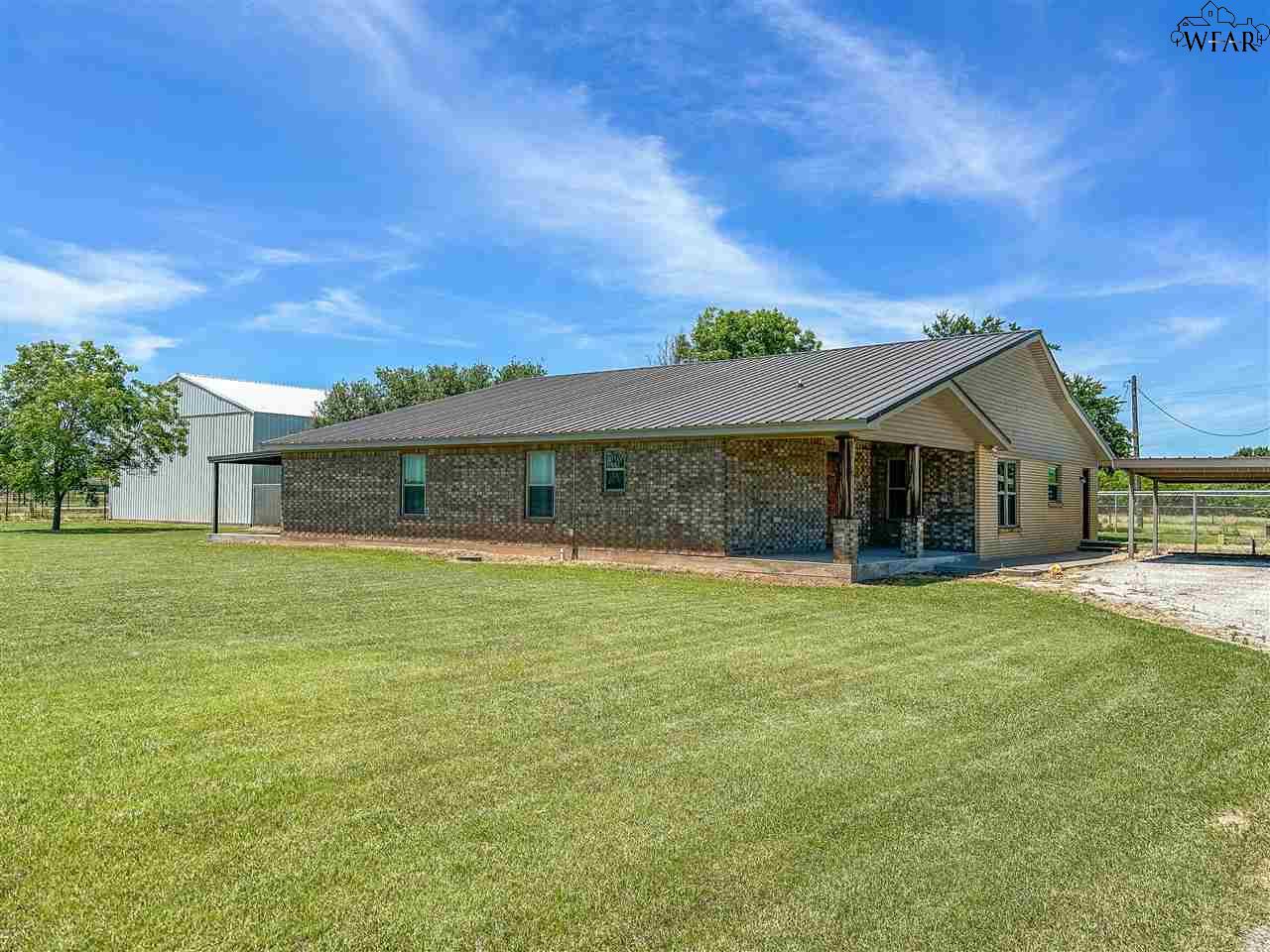 495 E LITTLE LEASE ROAD
