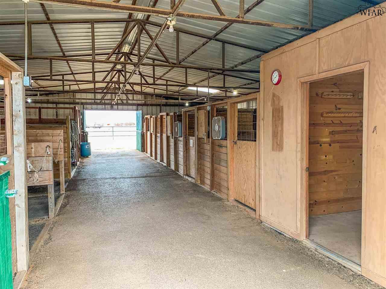 495 E LITTLE LEASE ROAD