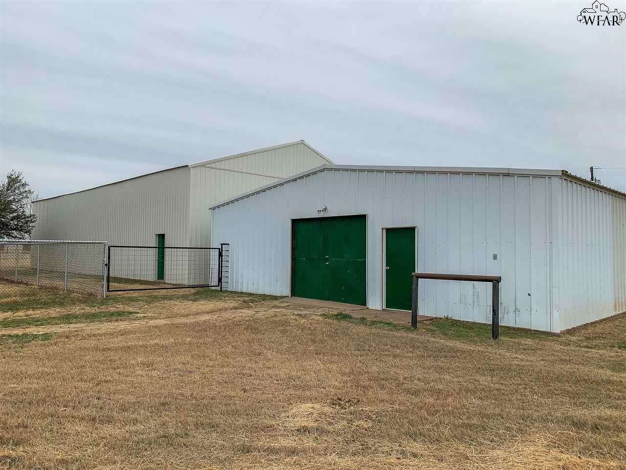 495 E LITTLE LEASE ROAD