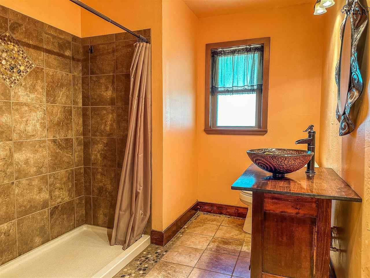 495 E LITTLE LEASE ROAD