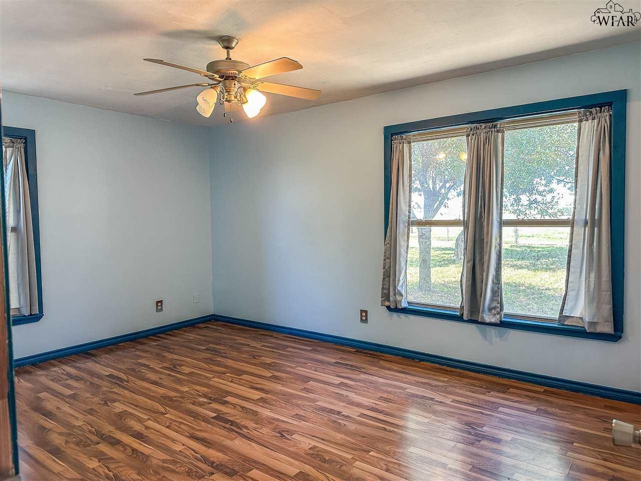 495 E LITTLE LEASE ROAD