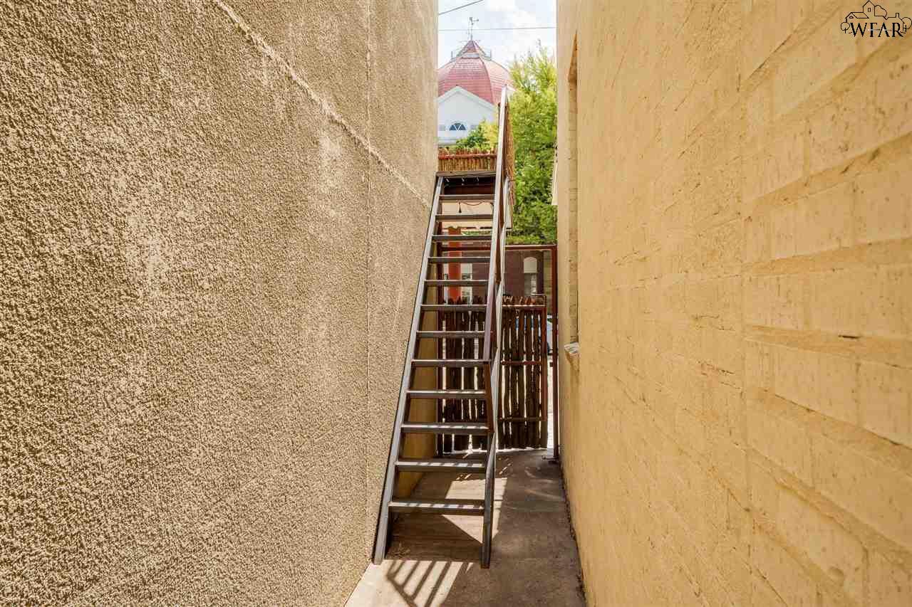 109 N MAIN STREET