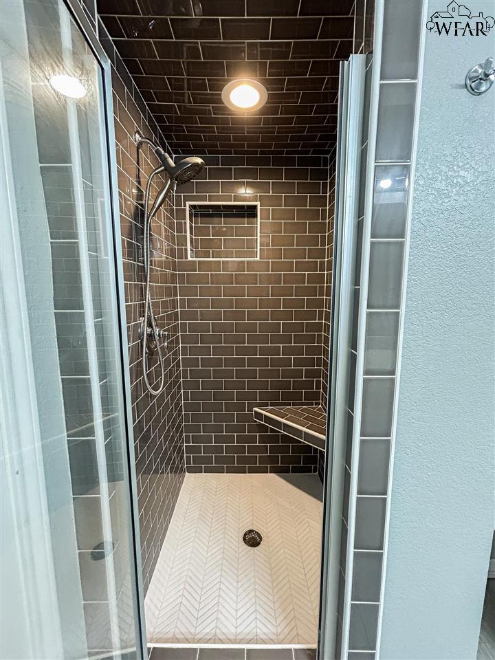 3204 MARTIN BOULEVARD