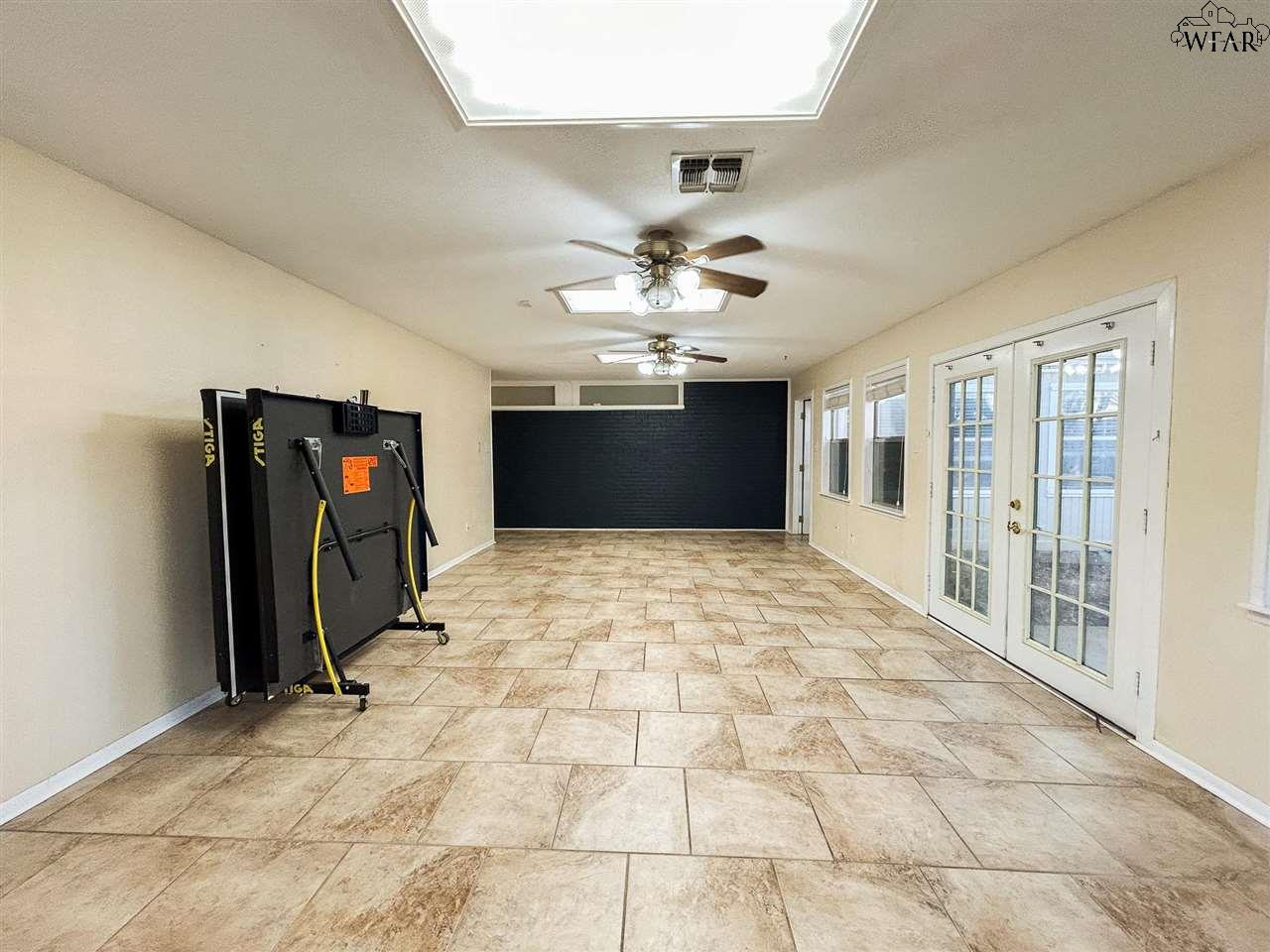 3204 MARTIN BOULEVARD