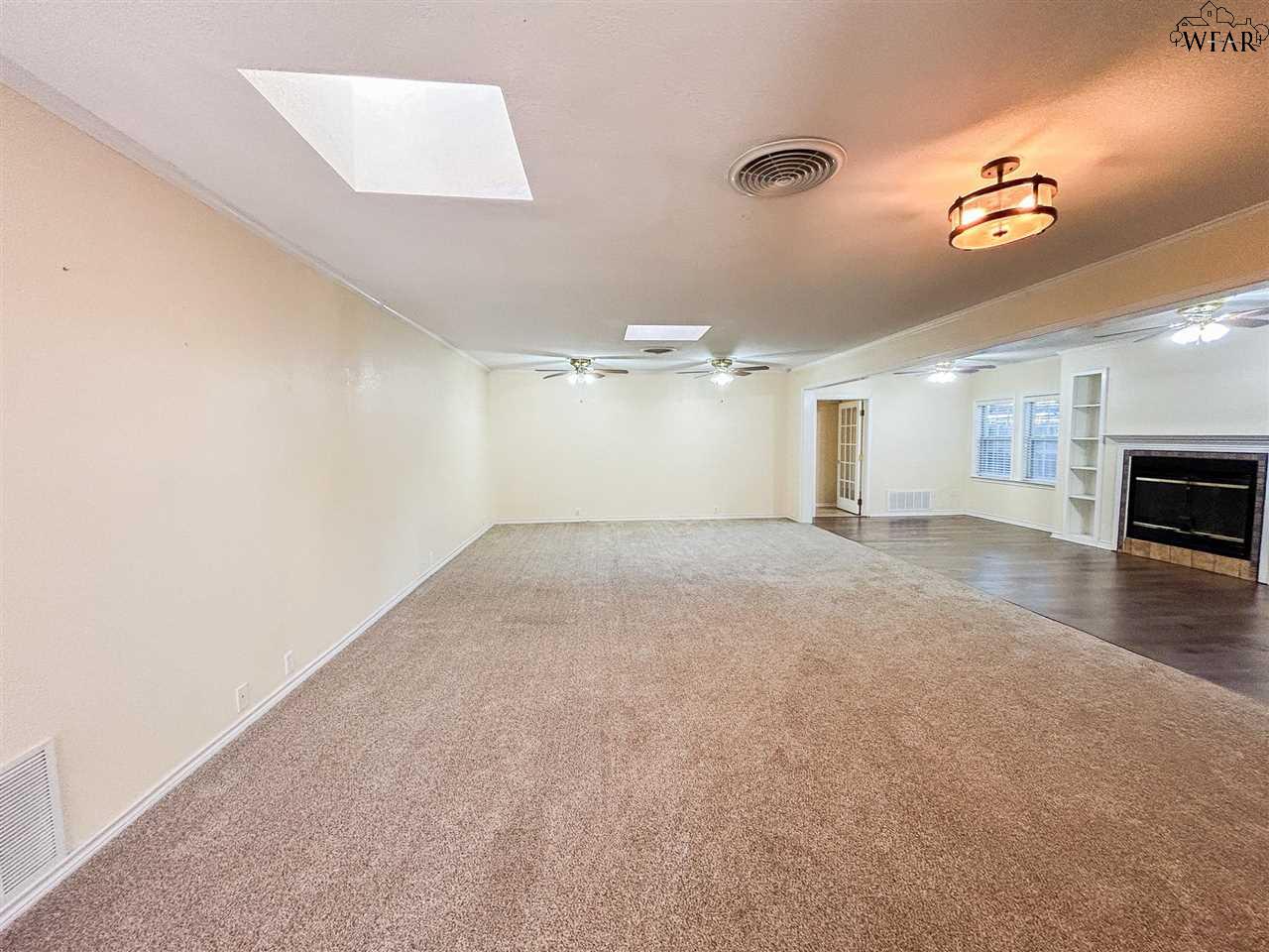 3204 MARTIN BOULEVARD