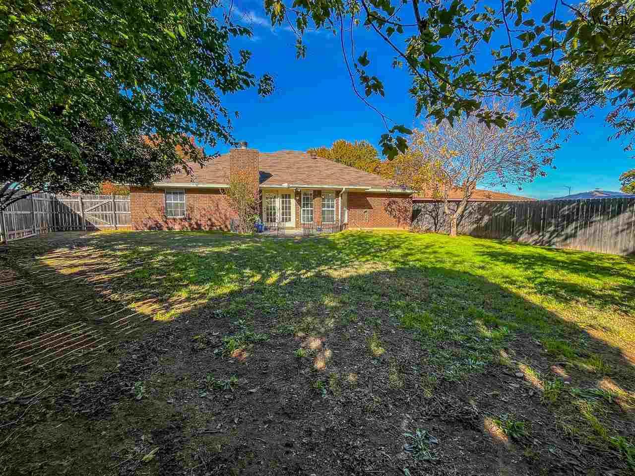 2324 HUNTERS GLEN