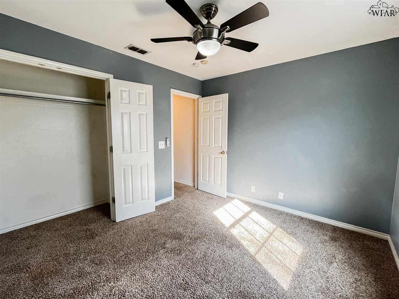 2324 HUNTERS GLEN