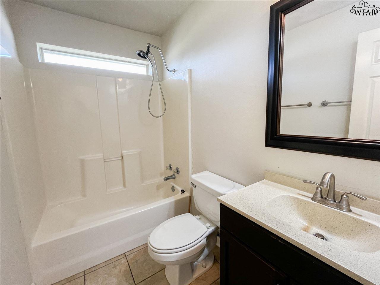 2324 HUNTERS GLEN