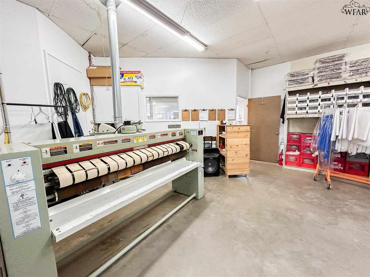 4314 JACKSBORO HIGHWAY