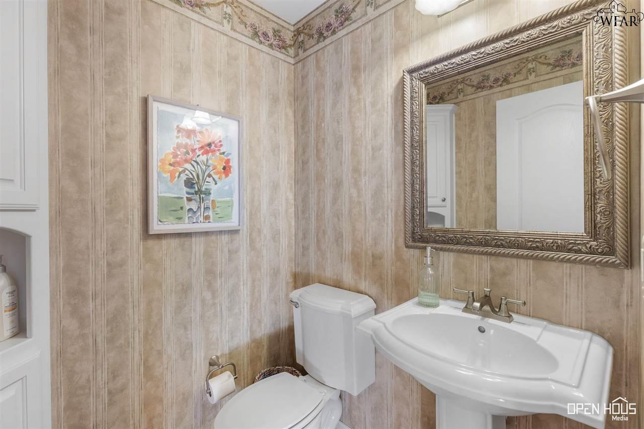 4217 CANYON TRAILS DRIVE