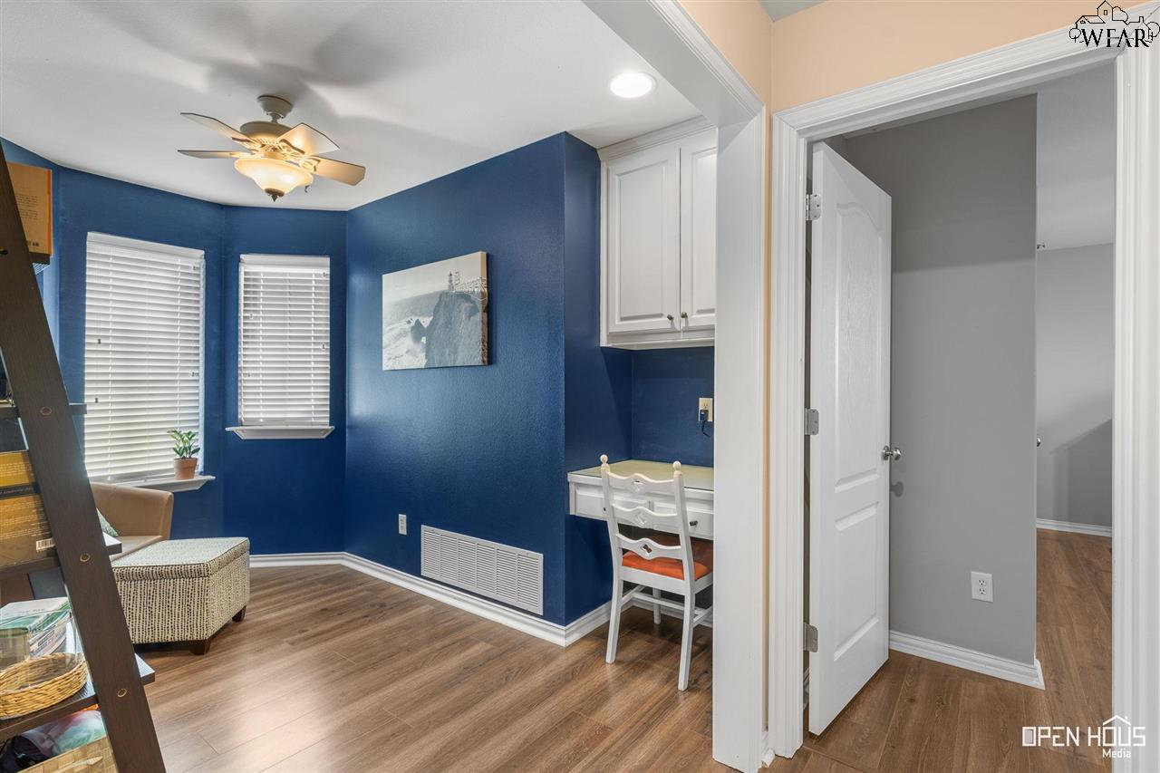 4217 CANYON TRAILS DRIVE