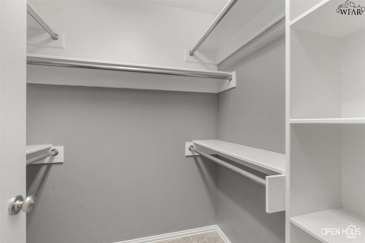 4217 CANYON TRAILS DRIVE