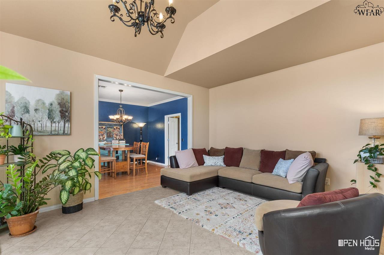 4217 CANYON TRAILS DRIVE