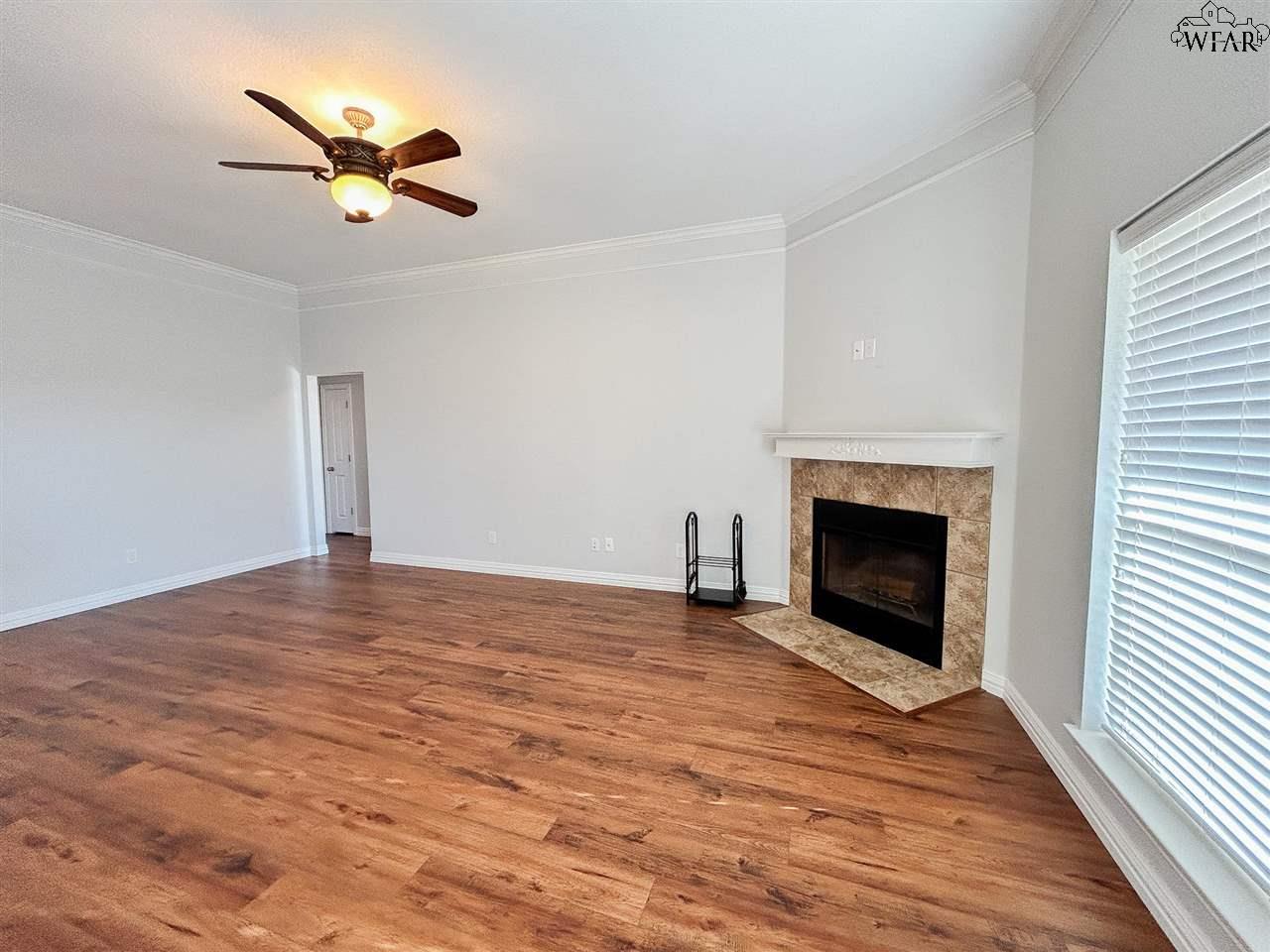4917 OLIVIA LANE