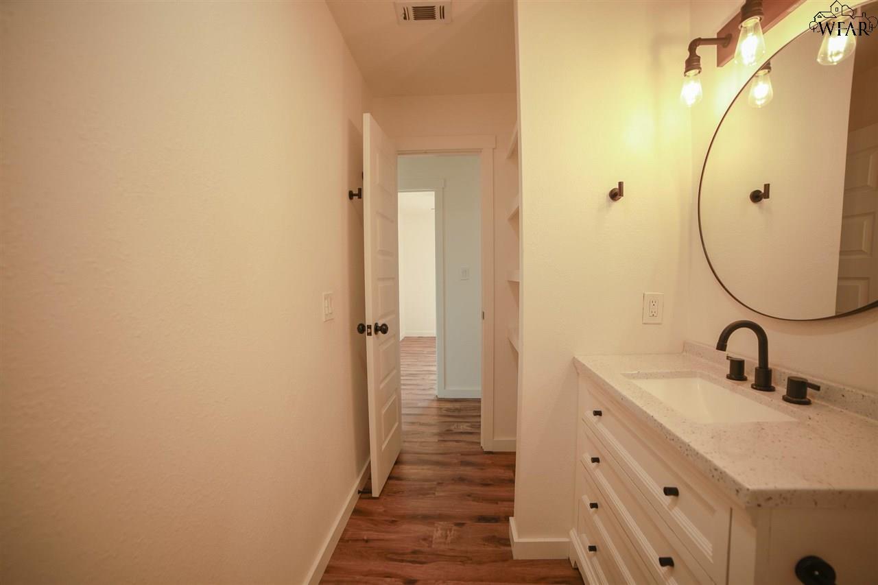 4651 BRIARWOOD DRIVE