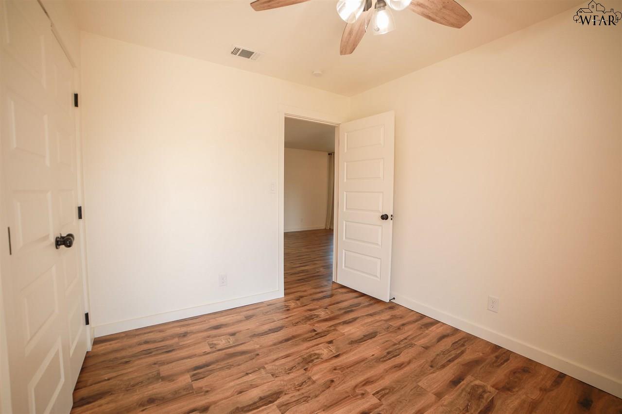 4651 BRIARWOOD DRIVE