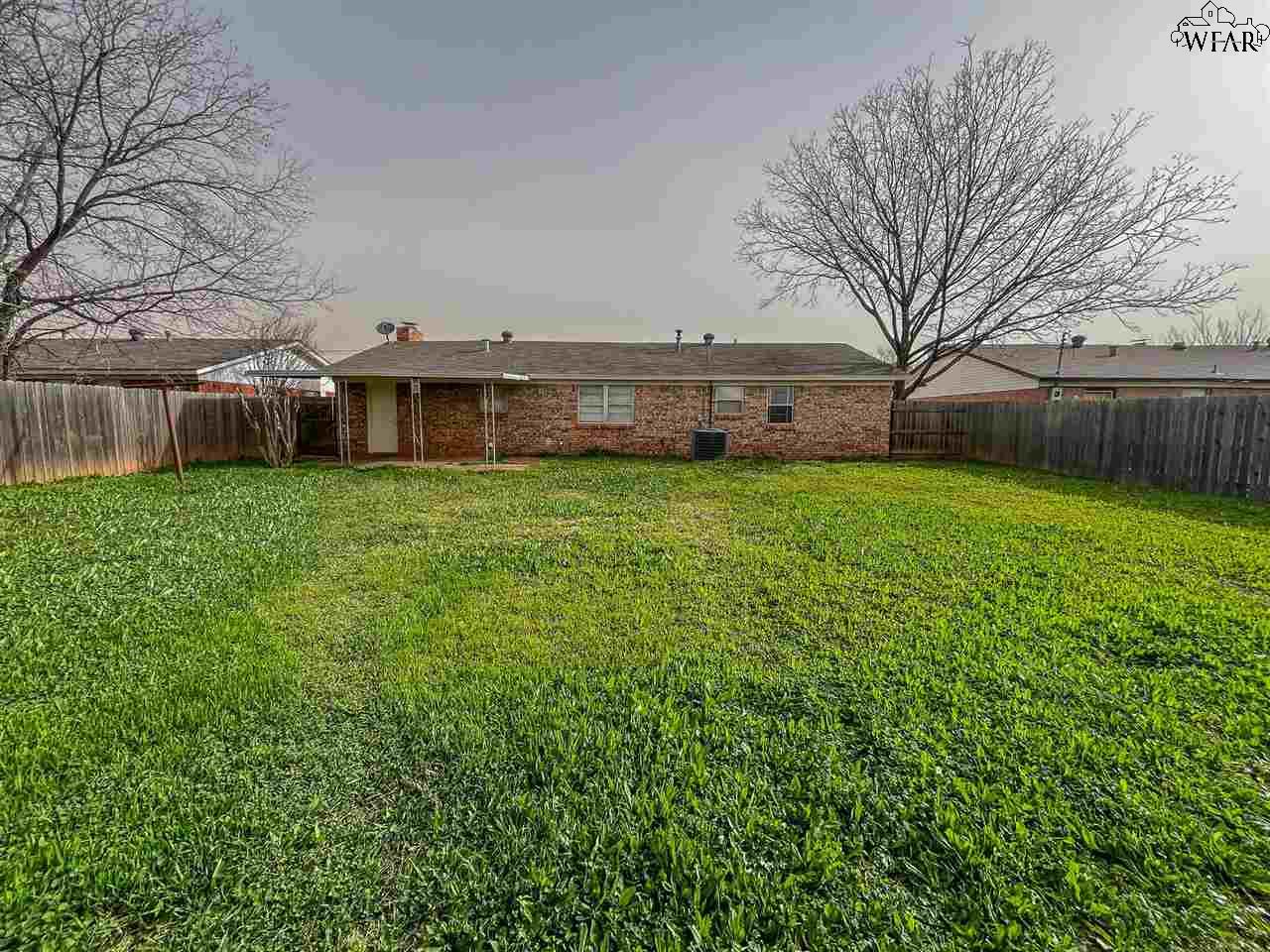 4022 HOOPER DRIVE